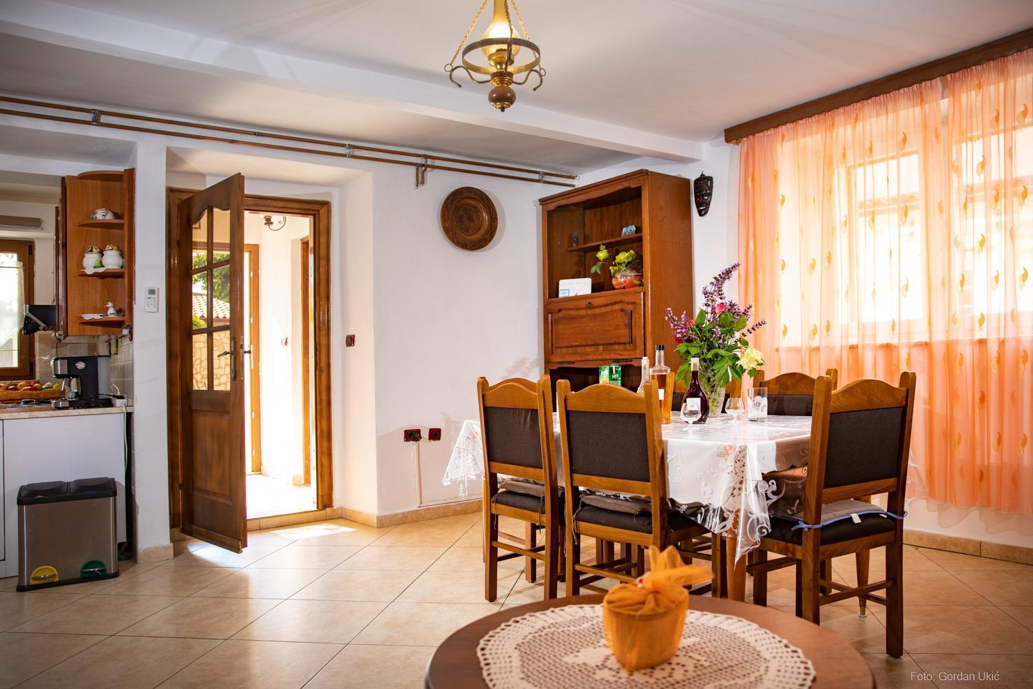 Apartments Faris Канфанар Екстер'єр фото