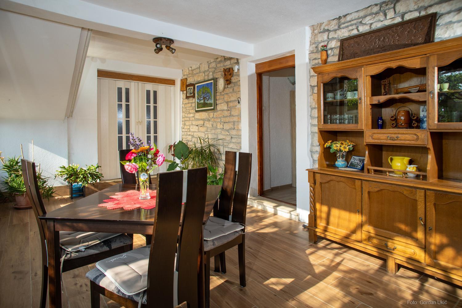 Apartments Faris Канфанар Екстер'єр фото