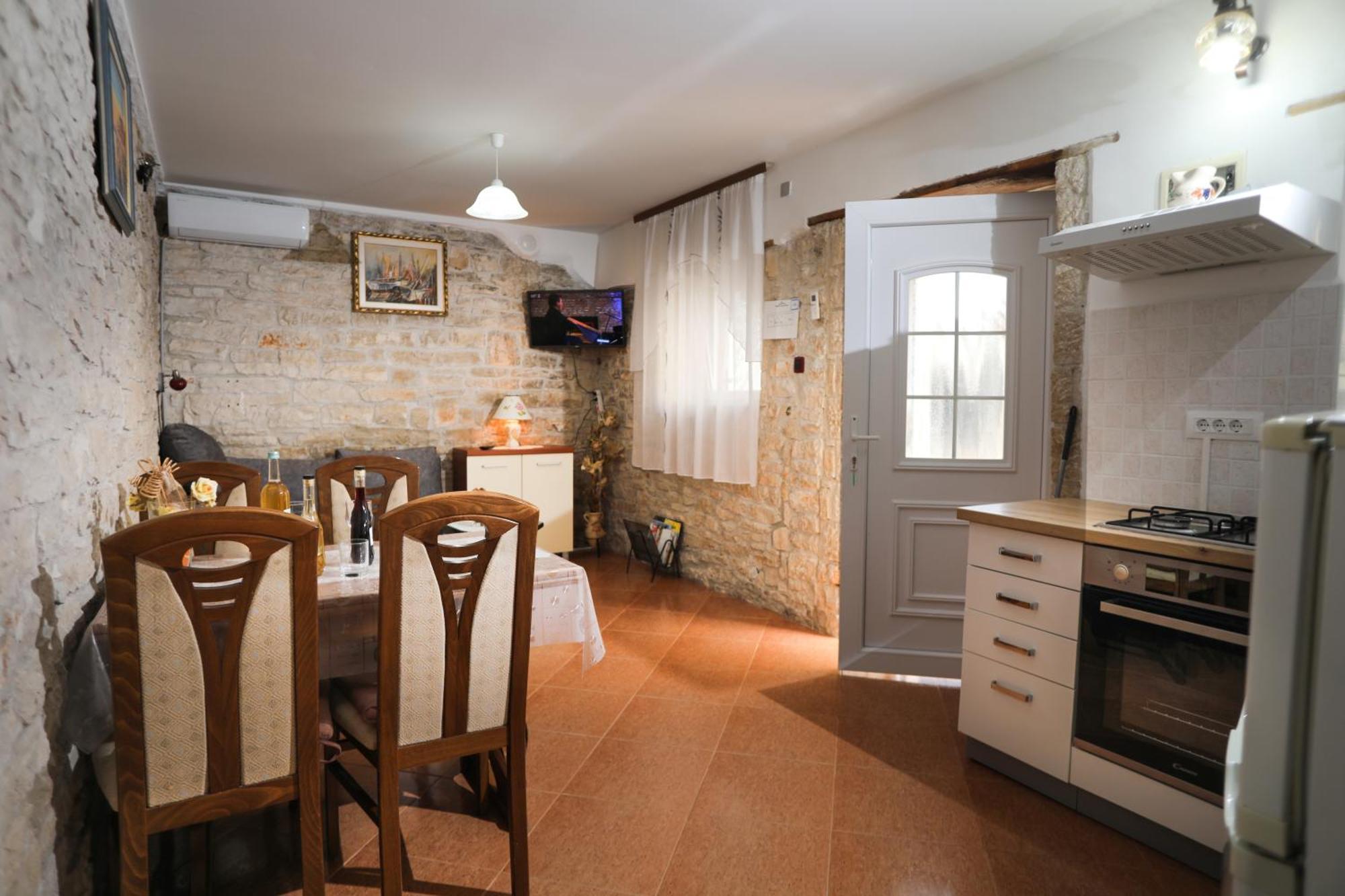 Apartments Faris Канфанар Екстер'єр фото